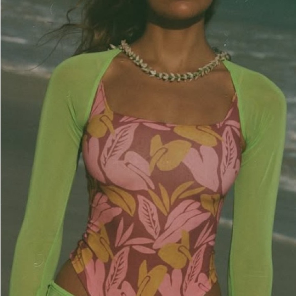 Aloe & Aloe x REVOLVE Lime Green Mesh Bolero Swim Top Size XS/S NWT